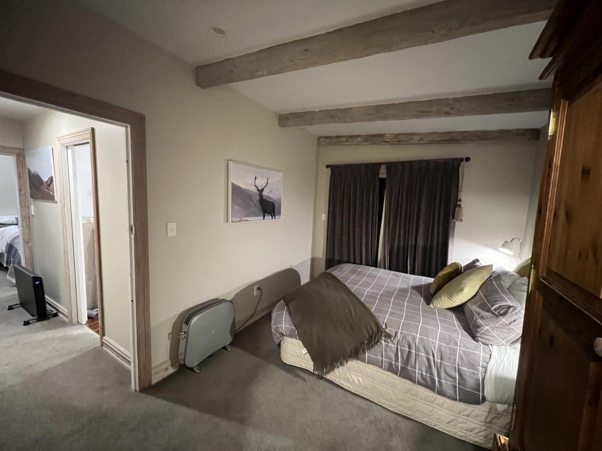 Base Camp Cottage Таупо Екстер'єр фото